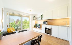 Apartment 396
